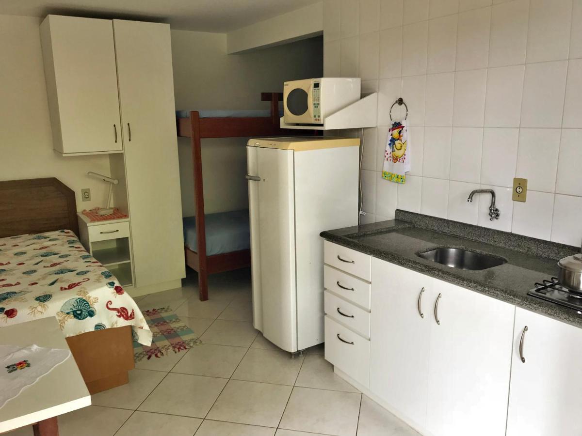 Residencial Caminho Das Pedras - Praia Da Solidao Флорианополис Экстерьер фото